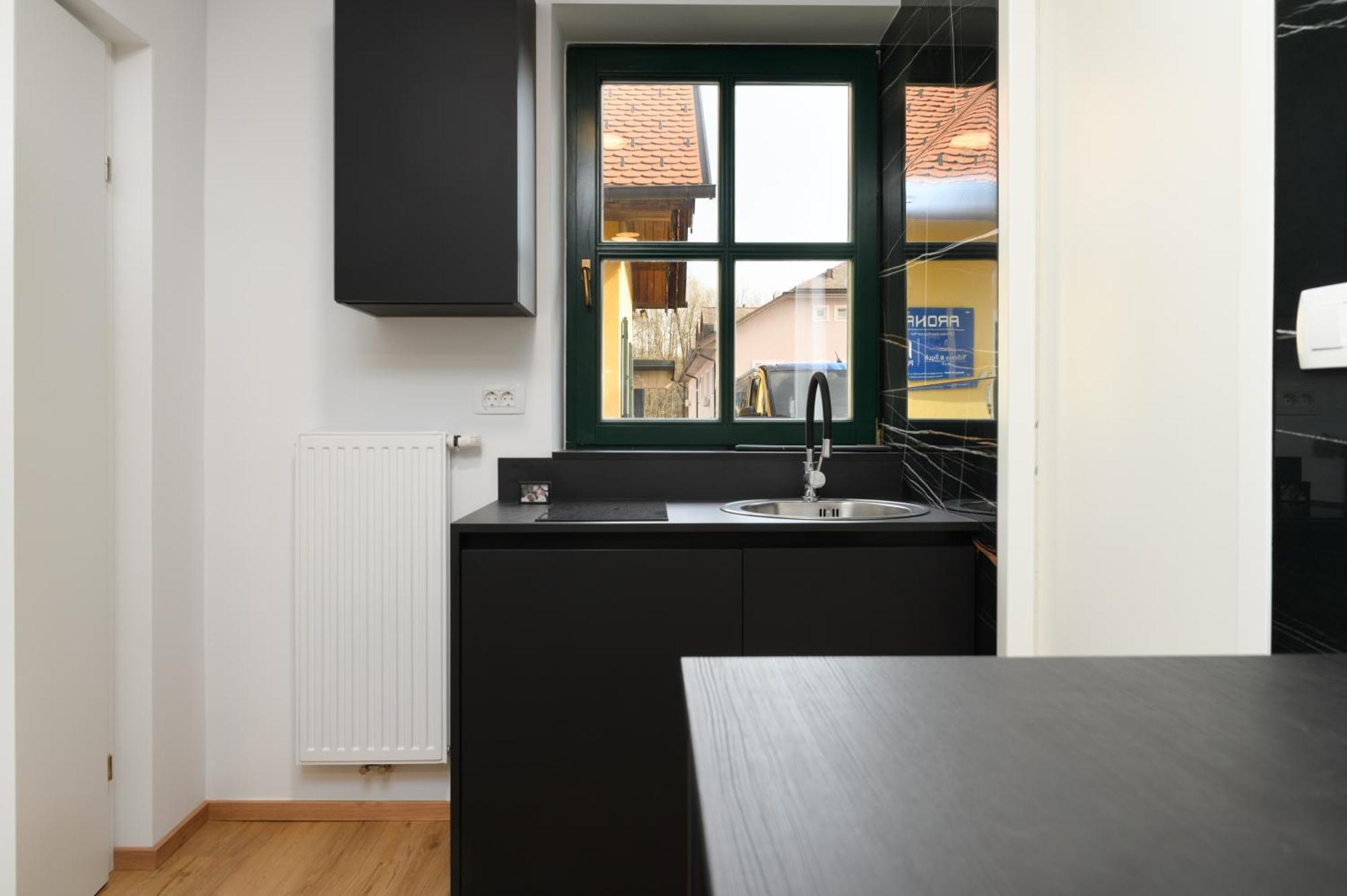 Lilija Apartments Trzin 外观 照片