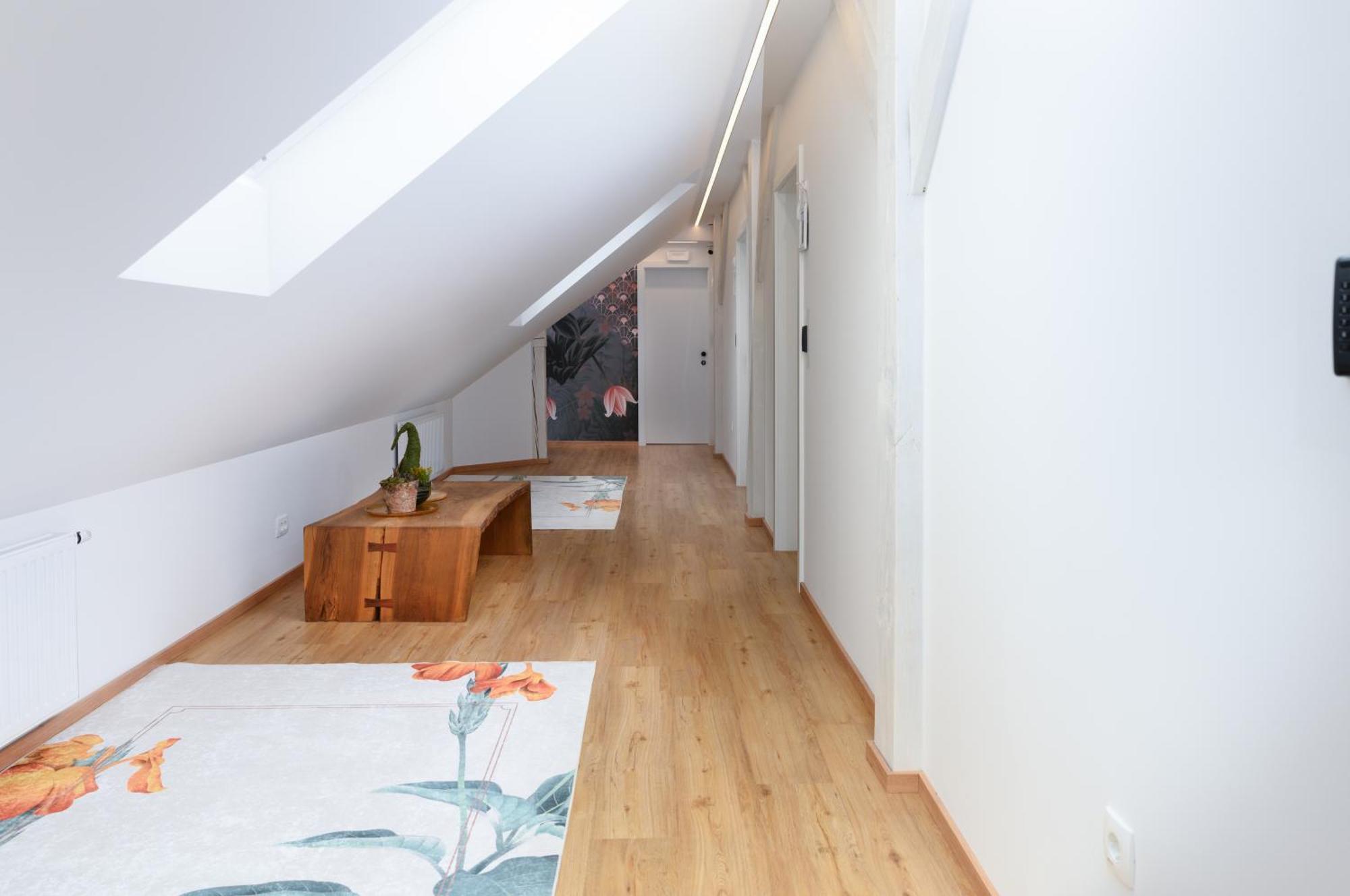 Lilija Apartments Trzin 外观 照片