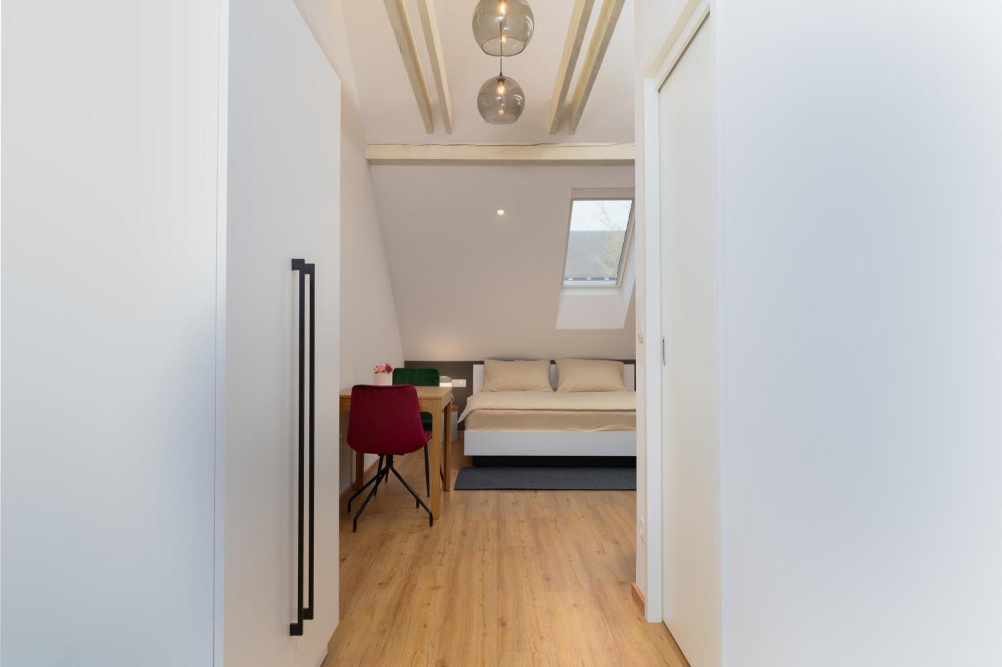 Lilija Apartments Trzin 外观 照片