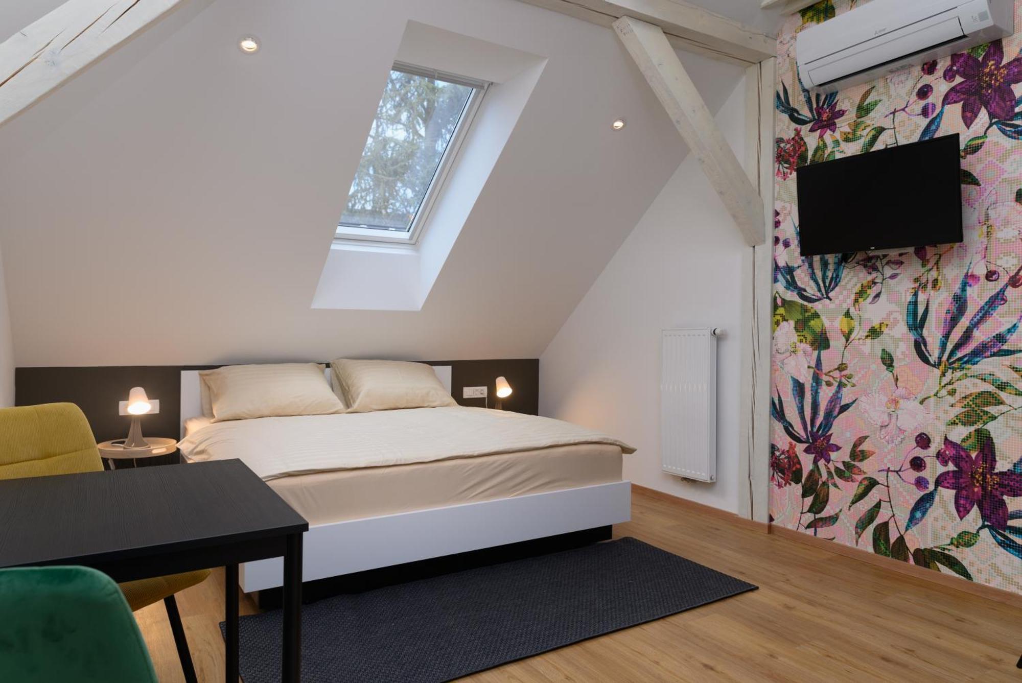 Lilija Apartments Trzin 外观 照片
