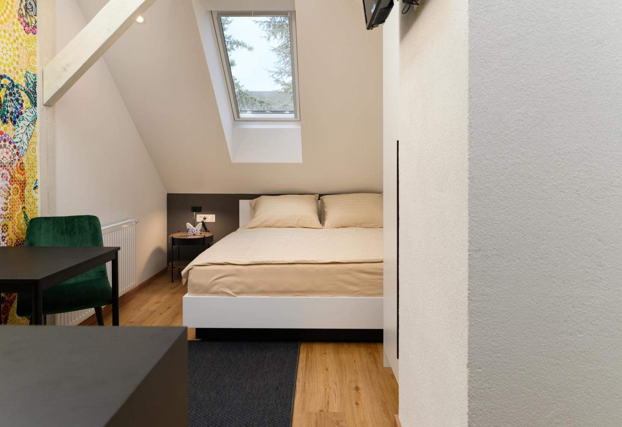 Lilija Apartments Trzin 外观 照片